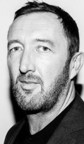 herec Ralph Ineson