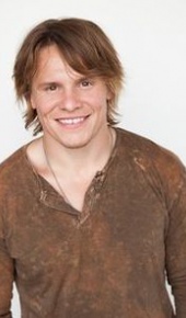 herec Tony Cavalero