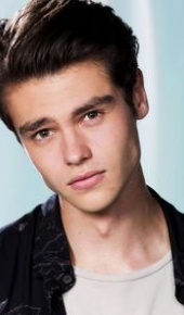 herec Felix Mallard