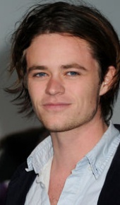 herec Harrison Gilbertson