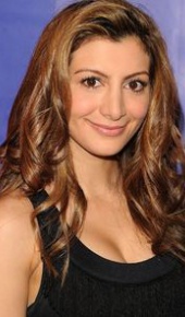 herec Nasim Pedrad