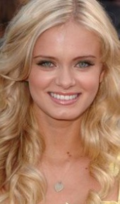 herec Sara Paxton