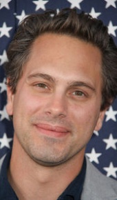 herec Thomas Sadoski