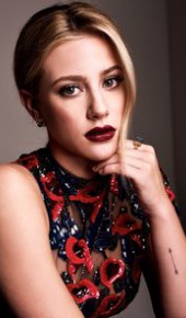 herec Lili Reinhart