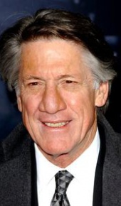 herec Stephen Macht