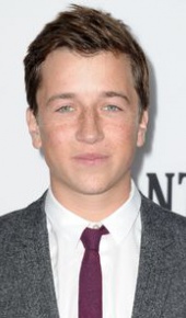 herec Skyler Gisondo