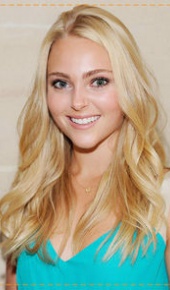 herec AnnaSophia Robb