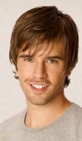 herec Graham Wardle