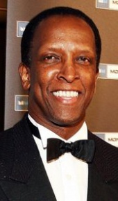 herec Dorian Harewood