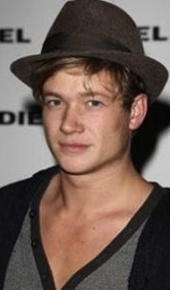 herec Edward Speleers