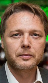 herec Shaun Dooley