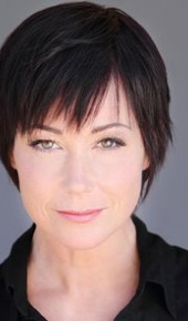 herec Kim Rhodes