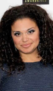 herec Michelle Buteau