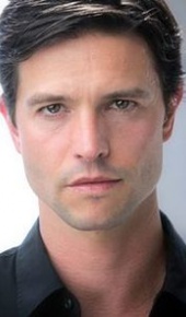 herec Jason Behr