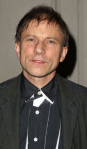 herec Simon McBurney