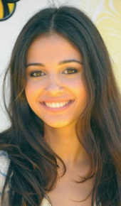 herec Naomi Scott