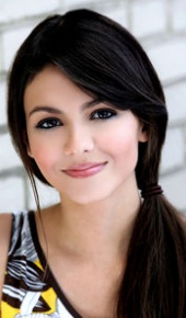 herec Victoria Justice