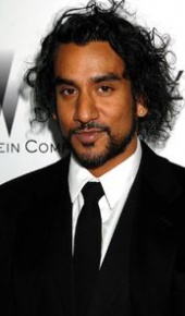 herec Naveen Andrews