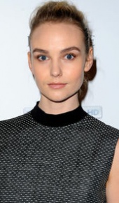 herec Joanna Vanderham