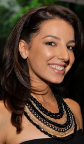 herec Vanessa Lengies