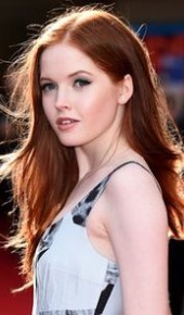 herec Ellie Bamber