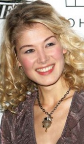 herec Rosamund Pike