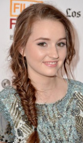 herec Kaitlyn Dever