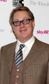 herec Vic Reeves