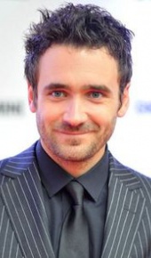 herec Allan Hawco