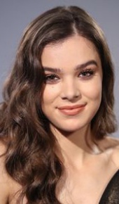 herec Hailee Steinfeld