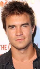 herec Rob Mayes