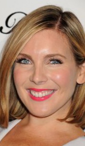 herec June Diane Raphael