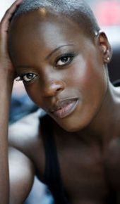 herec Florence Kasumba