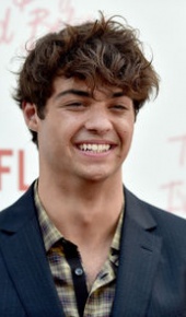 herec Noah Centineo