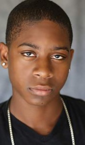 herec RJ Cyler