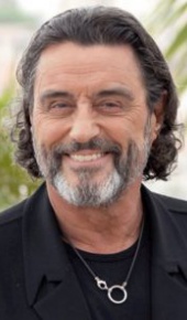 herec Ian McShane