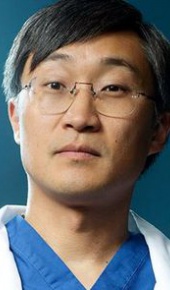 herec Dr. Sung Park