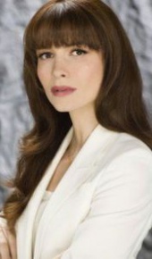 herec Dr. Norah Skinner